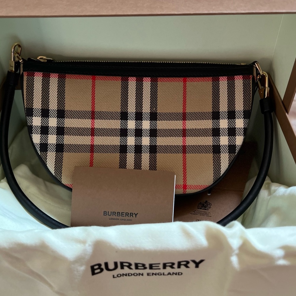 New Burberry Purse